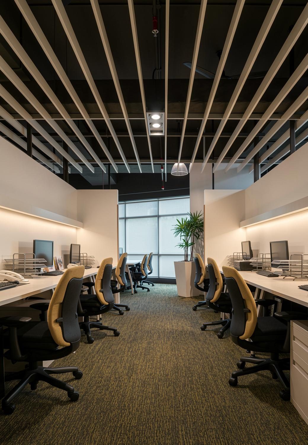 SI Solutions Office