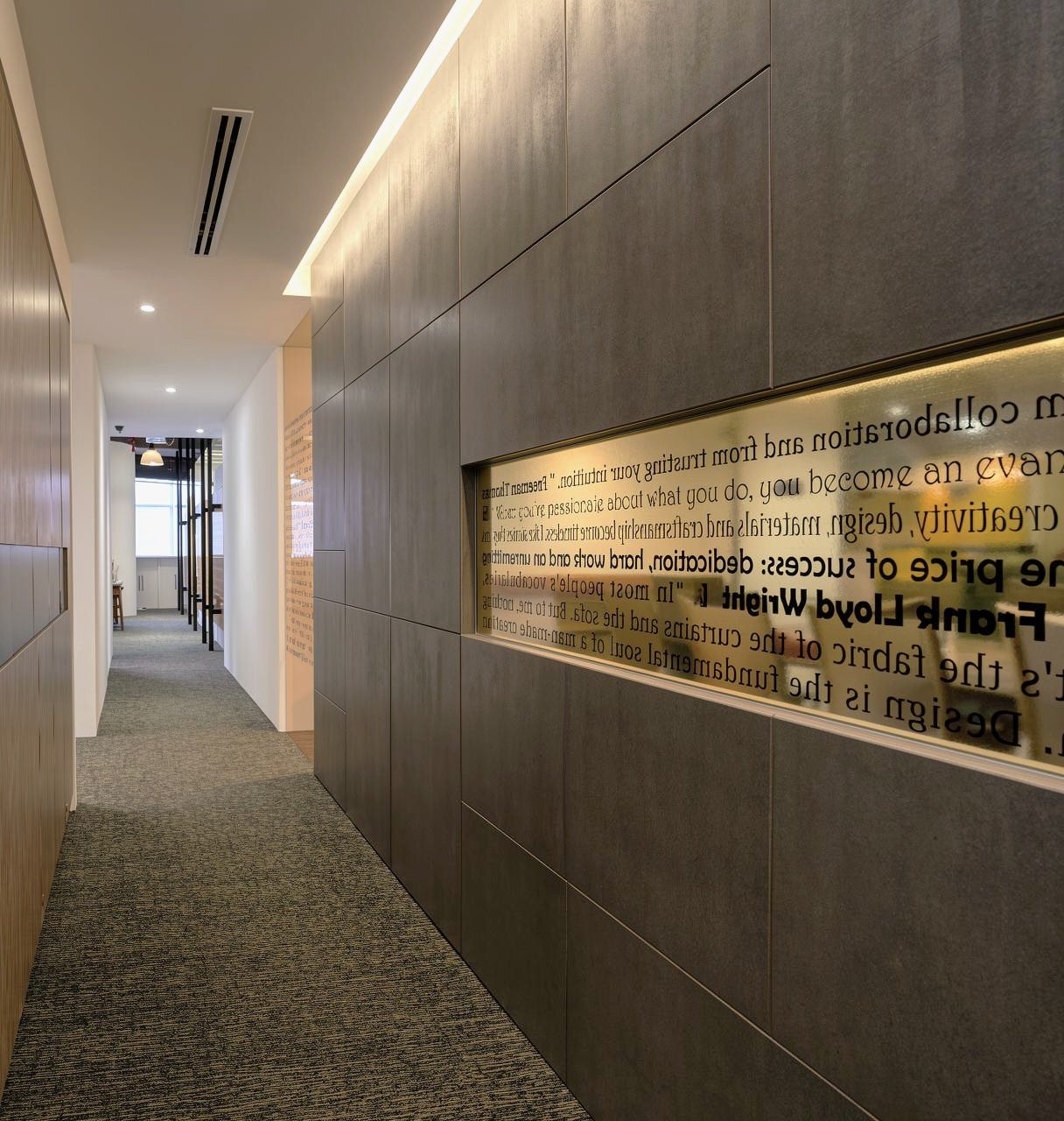 SI Solutions Office