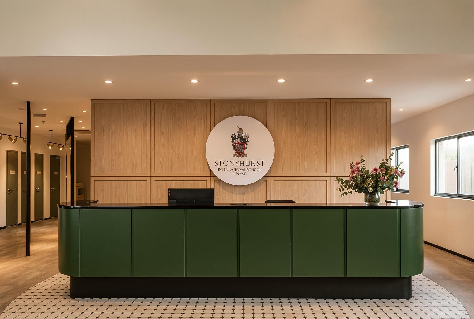 Stonyhurst International School